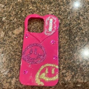 This is a preppy iPhone 14 case